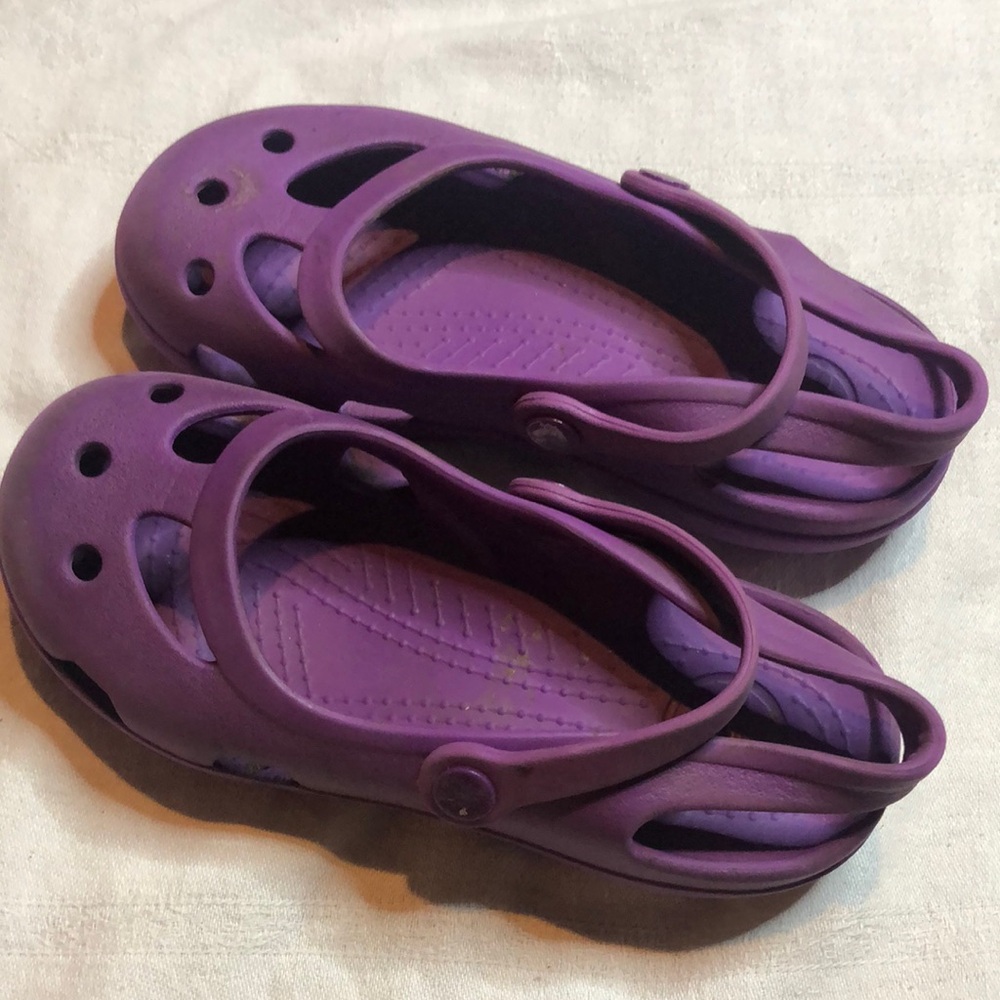 Girls Purple spring crocs Shoes